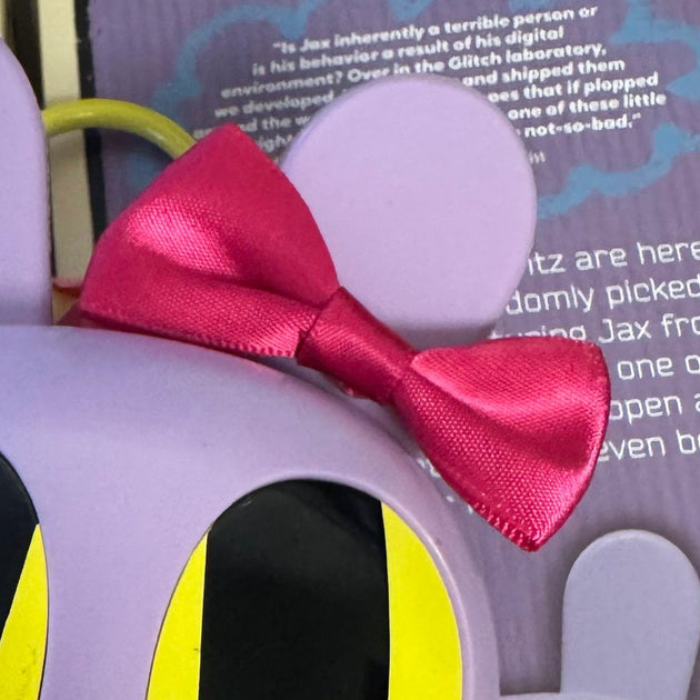 Ribbit’s Tiny Pink Bow