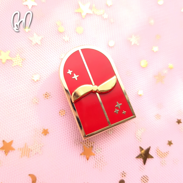 Infinity Train Spinning Door Pin