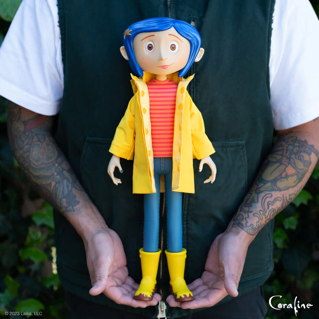Coraline 16" SuperSize Vinyl Figure